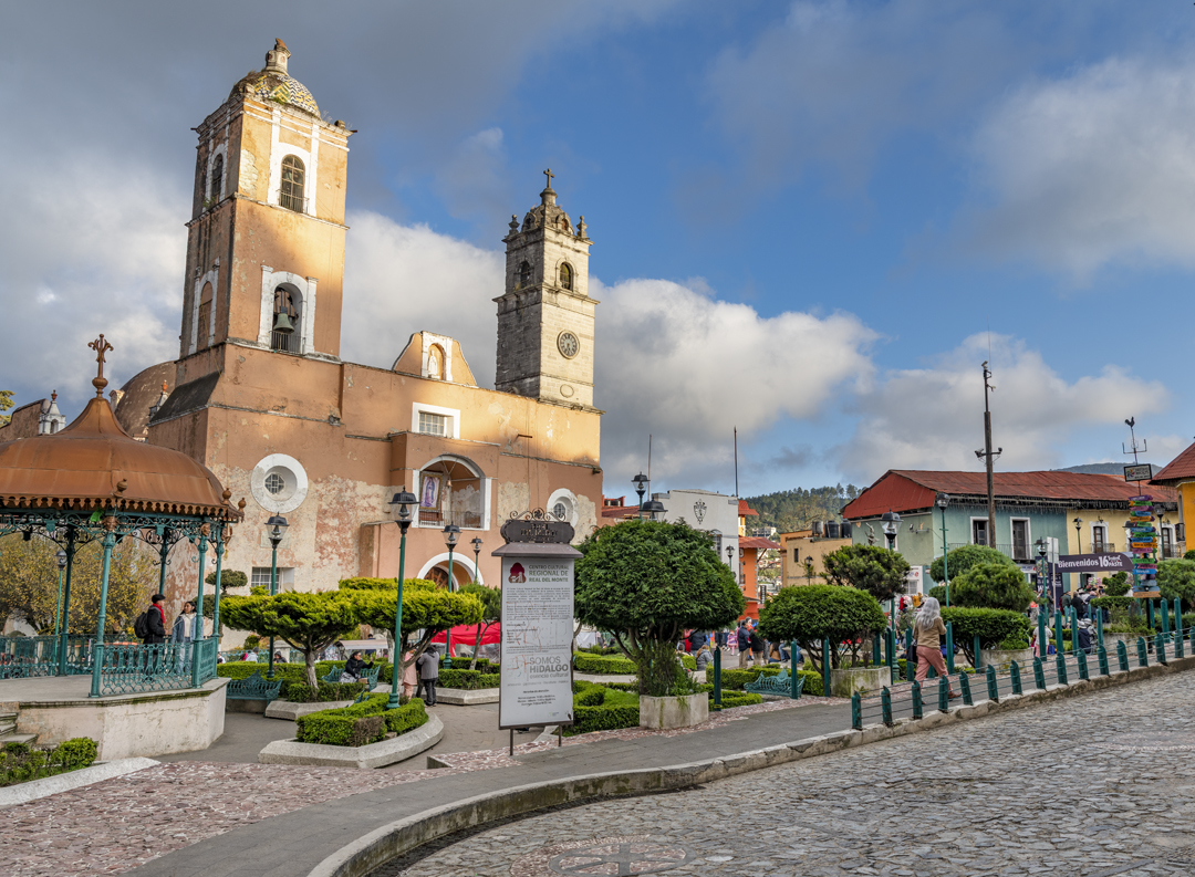 The church and town square in Real del Monte